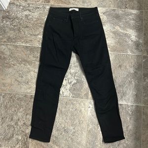 Black GAP jeans